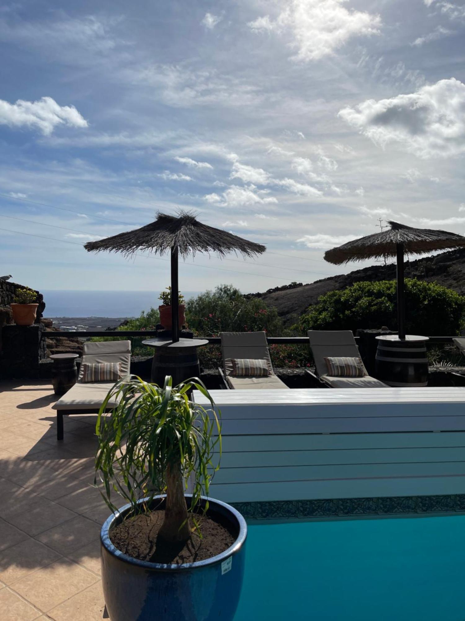 Castillo Lanzarote Villa Sophie - Luxury Villa -Sleep In A Volcanic Cave With Heated Pool Tías Exterior foto